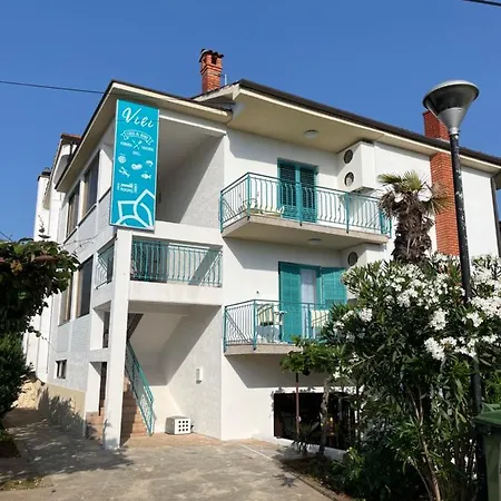 Apartment'S & Restorant Vili 아파트