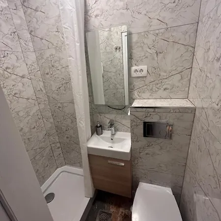 公寓 Apartment'S & Restorant Vili 乌马格