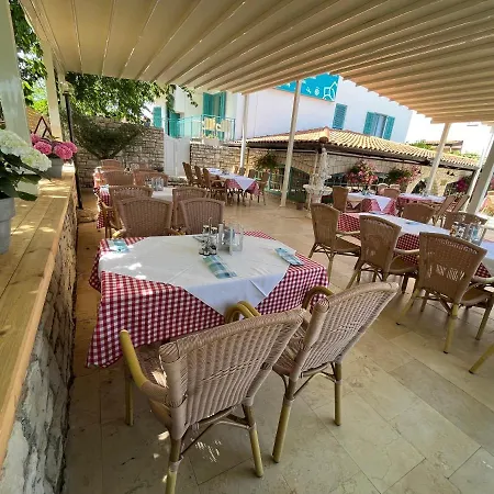 Apartment'S & Restorant Vili * Umag